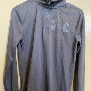 Boys Long Sleeve Under Armour Shirt L